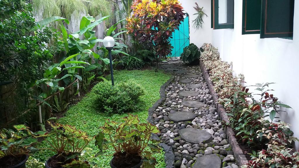 Ndalem Gamelan Apartment Yogyakarta Ngoại thất bức ảnh